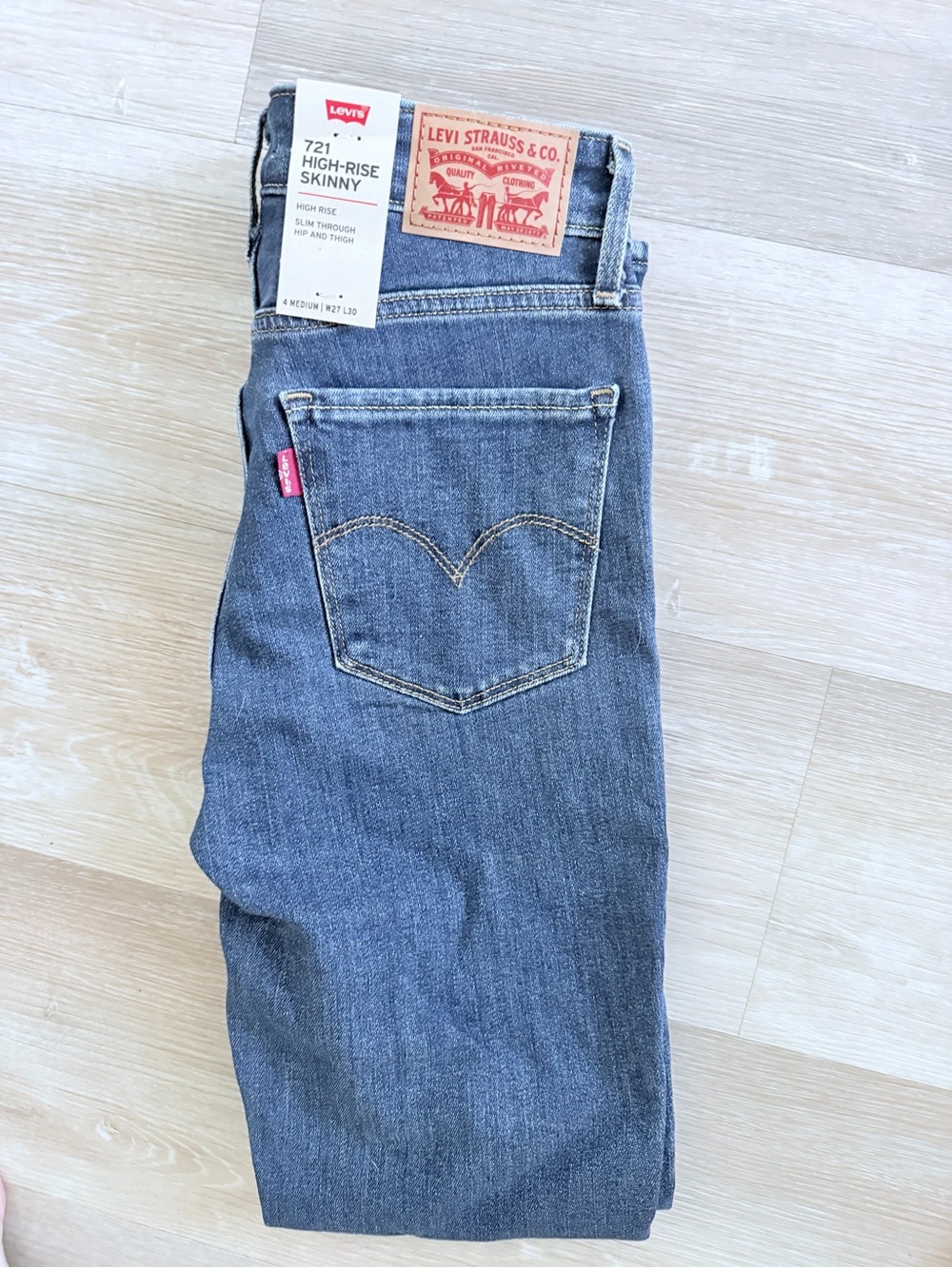 Levi's 721 High-Rise Skinny Jeans - Dark Blue Denim